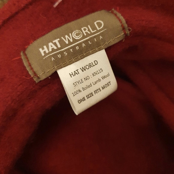 BNWT HATWORLD Warm lovely felt hat. Looks great on - Picture 2 of 8